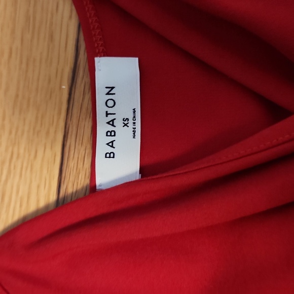 Babaton Knotted Tank - Picture 2 of 3